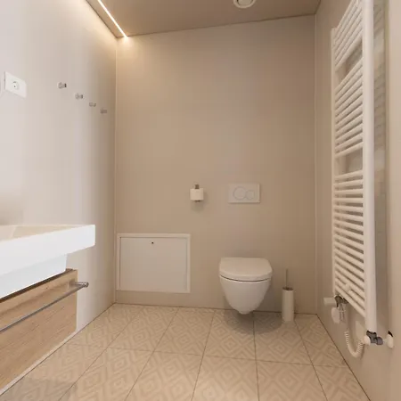 Lejlighed Apartmaji Guerila